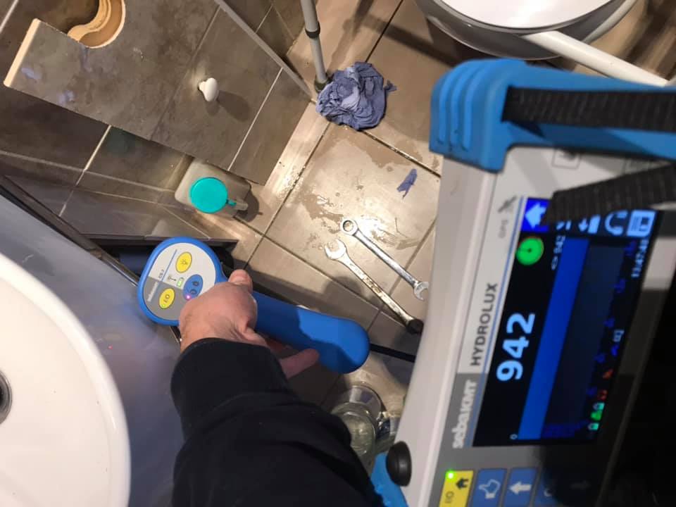 commercial water leak detection bournemouth